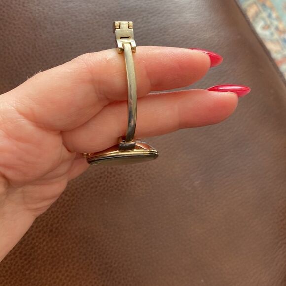 Anne Klein round watches - Picture 5 of 8